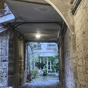 https://le-sublime-saint-paul-4.fr-paris.fr